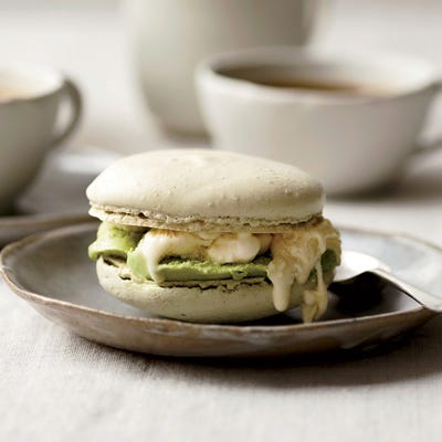 Matcha-Macaron Ice Cream Sandwiches