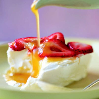 Yogurt "Cheesecake" with Strawberries and Pineapple Syrup