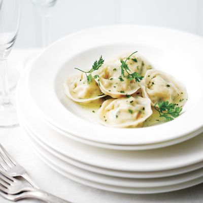 <p>Prawn and scallop tortellini is a perfect summer dinner. The creaminess of the goat cheese mixed with the seafood creates a nice blend of textures.</p>
<p><strong>Recipe:</strong> <a href="../../../recipefinder/prawn-scallop-tortellini-recipe-del0312" target="_blank"><strong>Prawn and Scallop Tortellini</strong></a></p>