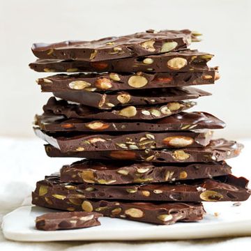 <p>There's no need to spend a lot of money on fancy chocolate when it's so easy to make this deliciously rich dark chocolate bark at home.</p><p><b>Recipe: </b><a href="/recipefinder/dark-chocolate-bark-roasted-almonds-seeds-recipe-fw0311" target="_blank"><b>Dark Chocolate Bark with Roasted Almonds and Seeds</b></a></p>