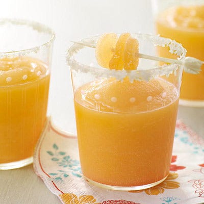 <p>With orange juice concentrate, you can have a tasty margarita in no time flat.</p>
<p><strong>Recipe:</strong> <a href="../../../recipefinder/recipefinder_orange-ginger-margarita-recipe" target="_blank"><strong>Orange-Ginger Margarita</strong></a></p>