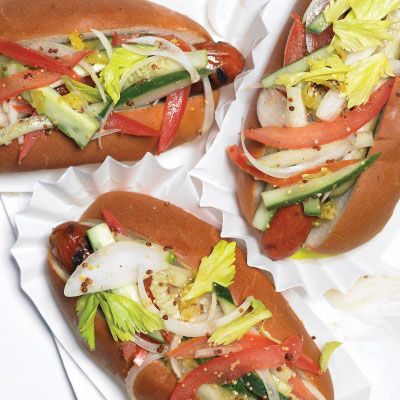 <p>Try these Chicago-style dogs for a twist on the classic hot dog.</p>
<p><strong>Recipe:</strong> <a href="../../../recipefinder/chicago-style-hot-dogs-recipe-mslo0712" target="_blank"><strong>Chicago-Style Hot Dog</strong></a></p>