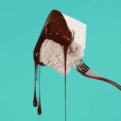 Chocolate-Dipped Marshmallows