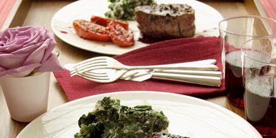 <p>This luxurious cut of beef doesn't require much dressing up in the kitchen. Seasoned simply with salt and coarsely ground pepper, this steak is pan-seared to perfection.</p>
<p><strong>Recipe:</strong> <a href="../../../recipefinder/pepper-crusted-filet-mignon-recipe" target="_blank"><strong>Pepper-Crusted Filet Mignon</strong></a></p>