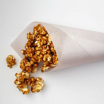 <p>This unusual-sounding flavor combination turns plain old popcorn into an exotic (but still easy-to-make) snack.</p>
<p><strong>Recipe:</strong> <a href="../../../recipefinder/broiled-salmon-spinach-feta-saute-recipe-mslo0612" target="_blank"><strong>Vanilla-Curry Caramel Popcorn</strong></a></p>