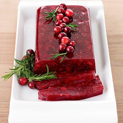 Jellied Cranberry Sauce with Fuji Apple