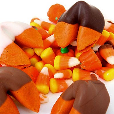 If you're feeling lucky this Thanksgiving, try these pumpkin pie–flavored fortune cookies from Fancy Fortune Cookies. Made with real pumpkin, ginger, cinnamon and nutmeg, the cookies come covered in dark, milk or white chocolate and contain one of five custom fortune cookie messages inside. Not only do they sound delicious, but they make the perfect gift for guests or your Thanksgiving host!