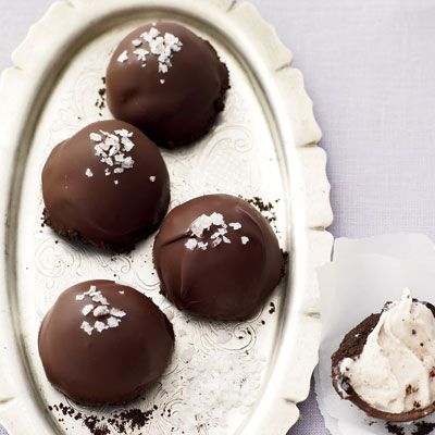<p>At the Penny Ice Creamery in Santa Cruz, California, Kendra Baker uses caramel ice cream in her bonbons, which have a silky chocolate shell and flaky sea salt on top.</p><p><b>Recipe: </b><a href="/recipefinder/ice-cream-bonbons-recipe-fw0611" target="_blank"><b> Ice Cream Bonbons</b></a></p>
