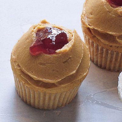 <p>This unusually delicious peanut-butter cream-cheese frosting is a standout topper for Martha Stewart's <a href="/recipefinder/peanut-butter-cupcakes-recipe" target="_blank">Peanut Butter Cupcakes</a> (pictured).</p>
<p><strong>Recipe:</strong> <a href="../../../recipefinder/peanut-butter-frosting-recipe" target="_blank"><strong>Peanut Butter Frosting</strong></a></p>
