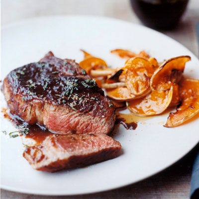 Steak with Cranberry Sauce