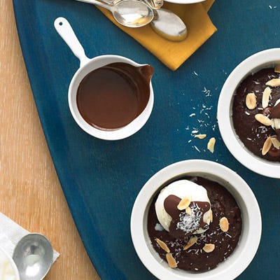 Lighter Brownie Sundaes