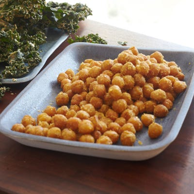 <p>Sera Pelle tosses chickpeas with olive oil, nutritional yeast, cumin, and garlic as a snack for her kids. They're also delicious with a cold beer. Either way, try to serve them hot.</p><p><b>Recipe: </b><a href="http://gogonow.org/recipefinder/spiced-chickpea-nuts-recipe-fw0312%22 target="_blank"><b>Spiced Chickpea Nuts</b></a></p>