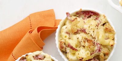 <p>If you're a fan of Reuben sandwiches, try out this mac and cheese recipe that includes sauerkraut, Dijon mustard, and rye bread croutons.</p><p><b>Recipe:</b> <a href="http://www.delish.com/recipefinder/reuben-mac-cheese-recipe-wdy1012"><b>Reuben Mac and Cheese</b></a></p>