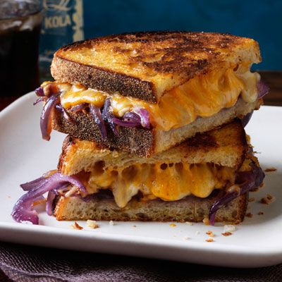 <p>The rich sweetness of the caramelized onions with the added splash of bourbon will change your boring grilled cheese into a gourmet meal.</p>
<p><strong>Recipe: <a href="http://www.delish.com/recipefinder/grilled-cheese-bourbon-melted-onions-recipe-rbk0313" target="_blank">Grilled Cheese with Bourbon Melted Onions</a></strong></p>