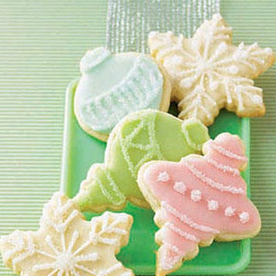 <p> These sophisticated <a href="http://www.womansday.com/Recipes/Lime-Snowflakes-and-Ornaments" target="_blank">Lime Snowflakes and Ornaments</a> sugar cookies (made with grated lime zest and juice) require a different kind of piping…icing! A pretty addition to any dessert platter, they'll give partygoers more flavor than they ever expected.</p>  												