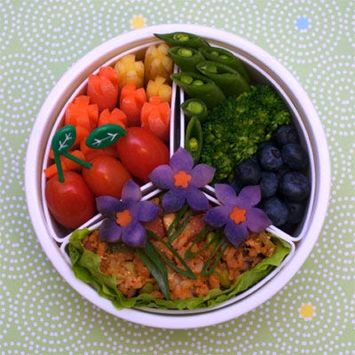 When I pack my next day's lunch at 11 p.m. the night before, the last thing I consider is what it looks like. Sandwiches get shoved in plastic bags, and leftovers are unceremoniously crammed into old Tupperware. But making <a href="http://www.yumsugar.com/Japanese-Bento-Boxes-23047599" target="_blank">Japanese bento</a> is not just about delicious food; it's about harmonious construction and pretty presentations. We turned to the marvelous bento designs of <a href="http://www.flickr.com/photos/gamene/collections/72157622403685998/" target="_blank">Flickr user gamene</a> to inspire our next yummy lunch creations!