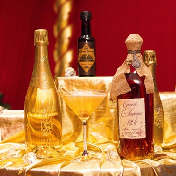 <p>Feeling like a Manhattan or a Cosmo tonight? No way, José. At the Burj Al Arab luxury hotel in Dubai, some might put their money on the "Diamonds are Forever" cocktail, instead. It's served in a Swarovski Crystalline Cocktail Glass featuring diamonds in the stem, and is made with L'Heraud Grand Champagne Cognac, Luxor 24k Gold Flake Champagne, The Butter Truth Jerry Thomas, and.............sugar! Though it will set you back $1,347.00, you do get to keep the Swarovski crystal glass as a keepsake.<p>
<p><a href="http://www.jumeirah.com/Hotels-and-Resorts/Reiseziele/Dubai/Burj-Al-Arab" target="_blank"><i>Burj Al Arab</i></a></p>