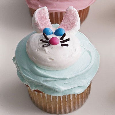 <p>Strategically placed candies form a friendly rabbit face on these treats.</p>
<p><b>Recipe:</b> <a href="/recipefinder/easter-bunny-cupcakes-recipes" target="_blank"><b>Easter Bunny Cupcakes</b></a></p>