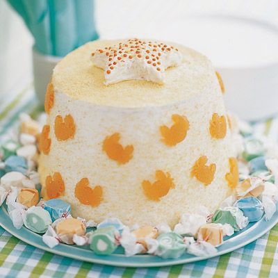 <p>To make this ocean-themed cake you will need to bake two angel food cakes. Boxed shortbread cookies such as Lorna Doone work well for the decorative "sand" that covers the cake.</p><br /><p><b>Recipe:</b> <a href="/recipefinder/sand-bucket-angel-food-cake-recipe-mslo0710" target="_blank"><b>Sand Bucket Angel Food Cake</b></a></p>