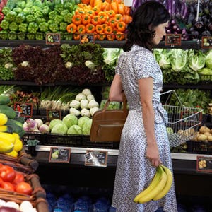 <p> Load up on fruits and veggies. Never skip breakfast. Watch your portion sizes. While you've got a pretty good handle on the healthy eating basics, there are some lesser-known guidelines that could help you lose weight, feel fuller faster and boost the nutrients in your food. "The key is figuring out which ones translate to your lifestyle," says Stephanie Middleberg, RD, founder of <a href="http://www.middlebergnutrition.com/">Middleberg Nutrition </a> in New York City. So here, 10 quirky tips you've likely never heard before—test them out and determine which work best for you. </p>


