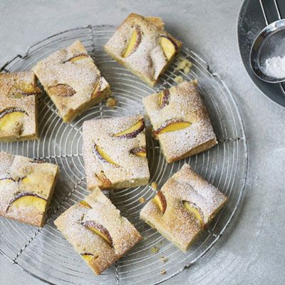 <p>On Top Chef, Kristen Kish's winning menu included fennel pollen olive oil cake. She makes the simplified version here with peach slices.</p><p><b>Recipe: </b><a href="http://www.delish.com/sweet-peach-olive-oil-cake-recipe-fw0613" target="_blank"><b>Sweet Peach Olive Oil Cake</b></a></p>