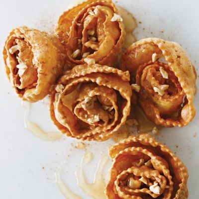 spiral fritters with honey