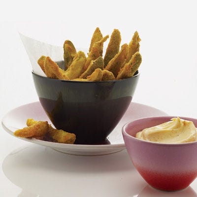 Fried Pickles with Spicy Mayonnaise