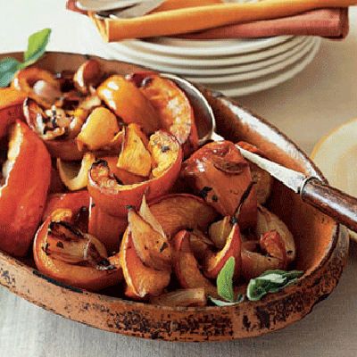 <p>We roasted wedges of pumpkin in the skin for a quick side dish. Eat the pumpkin just as you would a wedge of melon, scooping out the cooked flesh with a spoon or fork. If you prefer, peel the skin before roasting.</p>
<p><strong>Recipe: <a href="http://www.delish.com/recipefinder/roasted-pumpkin-shallots-3238" target="_blank">Roasted Pumpkin with Shallots</a></strong></p>