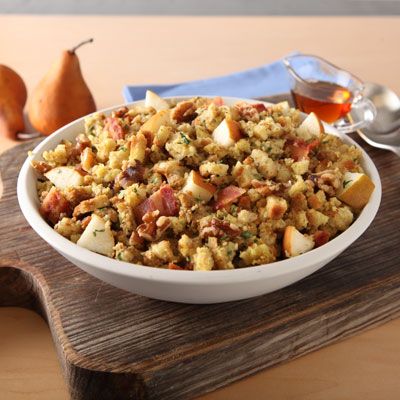 <p>This sweet take on the traditional stuffing makes an elegant addition to any holiday table.</p>
<p><b>Recipe: <a href="http://www.delish.com/recipefinder/elegant-stuffing-recipe-sts1113" target="_blank">Elegant Stove Top Stuffing</a></b></p>
