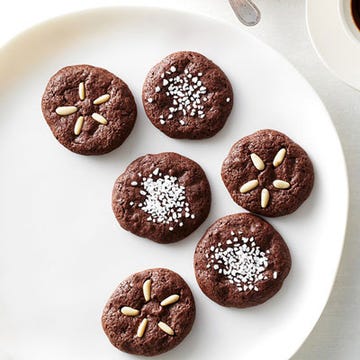 chocolate amaretti cookies