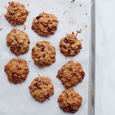 <p>Crunchy oats add texture to these soft, sweet banana cookies. Pecans and cranberries embrace the holiday season, but if you want to swap them out for chocolate chips, we're sure no one will mind.</p>
<p><strong>Recipe: <a href="http://gogonow.org/recipefinder/banana-oat-cookies-recipe-wdy0213%22 target="_blank">Banana Oat Cookies</a></strong></p>