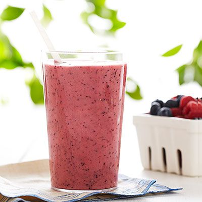 <p>A little ginger and tart pineapple juice add a kick to this sweet but healthy blend of banana and berries.</p><p><strong>Recipe:</strong> <a href="http://www.delish.com/recipefinder/banana-berry-smoothie-recipe-ghk0713" target="_blank"><strong>Banana-Berry Smoothie</strong></a></p>
