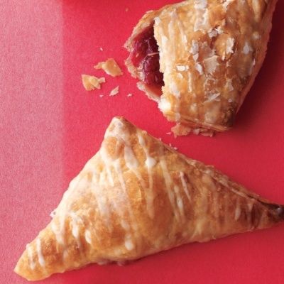 <p>These petite pies are easy to make and full of sweet strawberry flavor.</p>
<p><strong>Recipe: <a href="http://www.delish.com/recipefinder/strawberry-jam-hand-pies-recipe-mslo0414" target="_blank">Strawberry-Jam Hand Pies</a></strong></p>