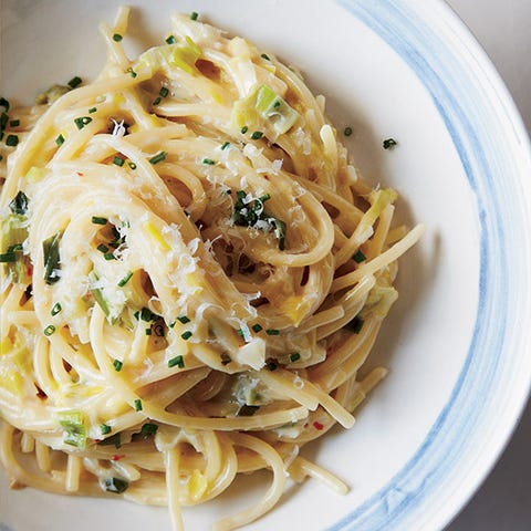 Creamy One-Pot Spaghetti with Leeks spaghetti with leeks