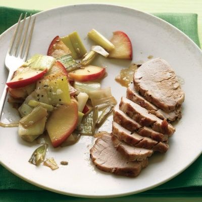 <p>Broiled pork tenderloin gets tender and tasty in the blink of an eye; a side of cooked apples is gussied up with leeks, sherry vinegar, and honey. </p>
<p><strong>Recipe: <a href="http://www.delish.com/recipefinder/pork-tenderloin-sauteed-apples-leeks-recipe-mslo0214">Pork Tenderloin with Sauteed Apples and Leeks</a></strong></p>