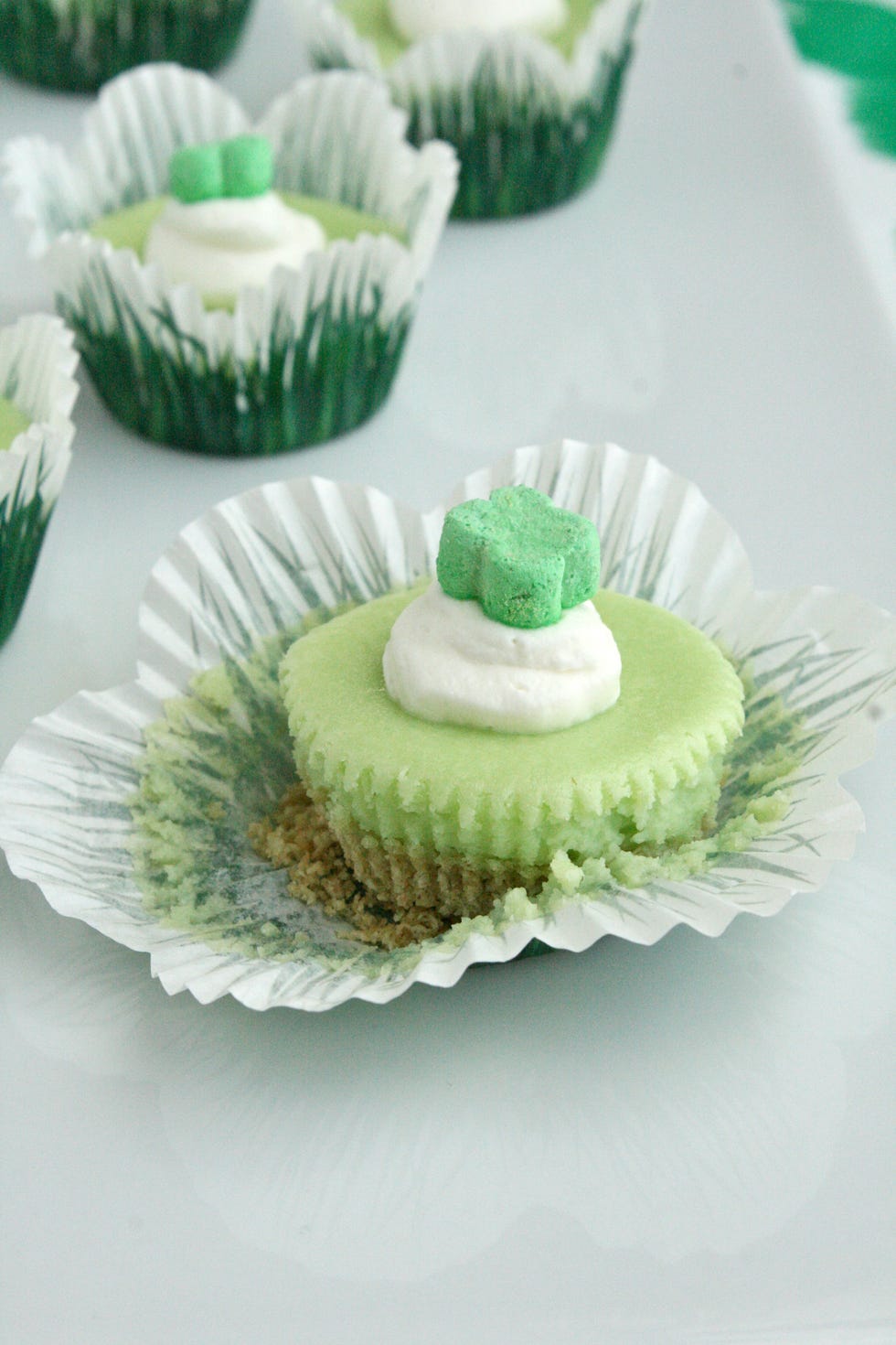 <p>Looking for a party-worthy treat to serve for March 17? These bite-size cheesecakes are chic and easy to make. We separated the marshmallow bits from the cereal, then used just the cereal to make a "graham cracker"-style crust. Store these in the refrigerator for up to 2 days.</p>
<p><strong>Recipe: <a href="http://gogonow.org/recipefinder/miniature-lucky-charm-cheesecakes-recipe-ghk0314%22 target="_blank">Miniature Lucky Charm Cheesecakes</a></strong></p>