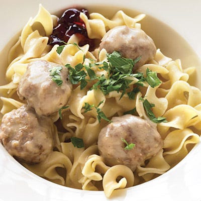 <p>This Scandinavian favorite goes from appetizer to main in a flash (just add noodles), and it's ready when you are. It's traditional to serve these meatballs with sweet-tart lingonberry jam.</p>
<p><b>Recipe: <a href="http://gogonow.org/recipefinder/swedish-meatballs-recipe%22 target="_blank">Swedish Meatballs</a> </b></p>
