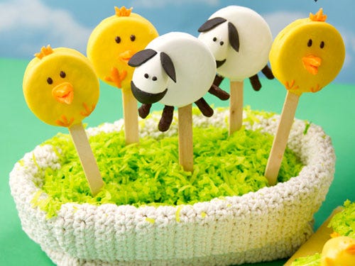 You’ve had cake pops, but these Oreo-based treats take half the time to make and look just as cute. Dress them up as chicks and lambs to brighten your Easter table.
<br /><br />
Get the instructions at <a href="http://shopcountrykitchen.wordpress.com/tag/lambs/" target="_blank">Country Kitchen</a>