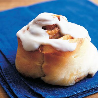 <p>When you want to make an extra-special treat for someone you love, try making these sweet sticky buns.</p><br />

<b>Recipe:</b> <a href="/recipefinder/homemade-cinnamon-buns-recipes" target="_blank"><b>Sticky Buns</b></a>