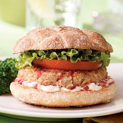 <p>Turn a couple cans of tuna into a zesty tuna burger with this quick recipe. If you can't find good whole-wheat hamburger buns, whole-wheat English muffins are a great substitute. The burger mixture might seem a little soft going into the pan, but once the first side is cooked, you'll be able to flip them easily. Serve with steamed broccoli or sweet potato fries.</p><p><b>Recipe:</b> <a href="/recipefinder/quick-tuna-burgers-recipe-ew0311"><b>Quick Tuna Burgers</b></a></p>