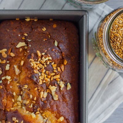 <p>A from-scratch quick bread with flax seed meal and walnuts is a great way to use overripe bananas. Flax and walnuts add protein and omega-3s so you can dig in guilt-free.</p>
<p><strong>Recipe: <a href="http://gogonow.org/recipefinder/banana-walnut-bread-flax-recipe-fw0114%22 target="_blank">Banana-Walnut Bread with Flax</a></strong></p>