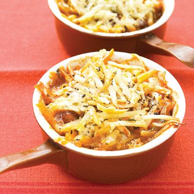 <p>This satisfying meal — chili, cheddar, hash browns — takes only five minutes to prep. What could be more welcome after a busy day?</p><br /><p><b>Recipe: <a href="/recipefinder/cheesy-hash-brown-bake-recipe" target="_blank">Cheesy Hash Brown Bake</a> </b></p>