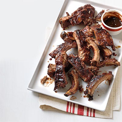<p>First coated in a spicy dry rub mixture before being basted with a tangy homemade sauce, these barbecue ribs are a surefire way to please a crowd.</p>
<p><strong>Recipe: <a href="http://gogonow.org/recipefinder/st-louis-style-baby-back-ribs-recipe-wdy0813%22 target="_blank">"St. Louis-Style" Baby-Back Ribs</a></strong></p>