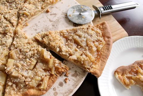 <p class="FreeForm">Apple, cinnamon, brown sugar and more make this pizza like apple pie, but so much better. </p>
<p class="FreeForm">Get the recipe at <a href="http://www.thekitchenprepblog.com/2012/11/nyc-life-lessons-big-apple-toffee.html" target="_blank">The Kitchen Prep</a>.</p>