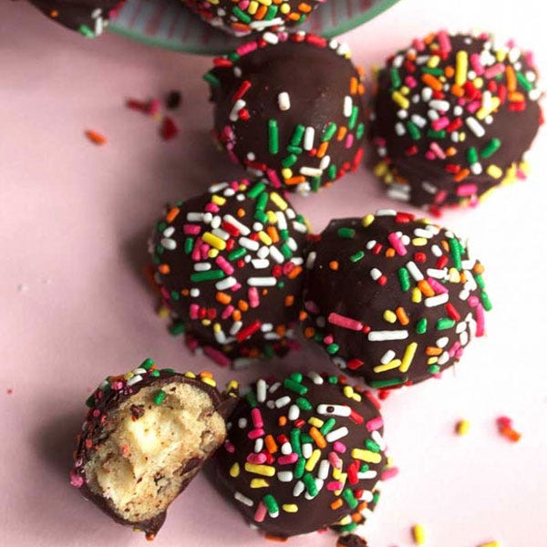 <p> </p> <p><strong>Get the recipe from <a href="http://www.grandbaby-cakes.com/2014/10/cookie-dough-truffles/" target="_blank">Grandbaby Cakes</a>.</strong></p>