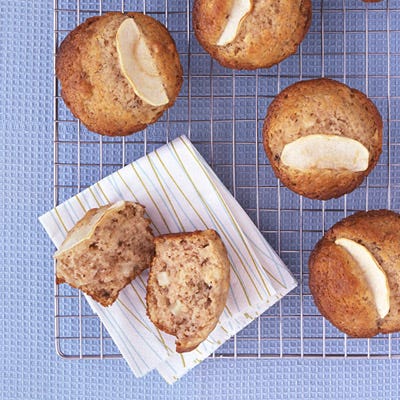 <p>A breakfast treat combining autumn's best flavors: cinnamon, toasted nuts, and tart Granny Smith apples.</p>
<p><b>Recipe:</b> <a href="http://gogonow.org/recipefinder/chunky-apple-muffins-recipe%22 target="_blank"><b>Chunky Apple Muffins</b></a></p>