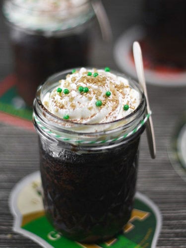 Green, Food, Ingredient, Condiment, Dish, Recipe, Fruit preserve, Pekmez, Mason jar, Drinking straw, 