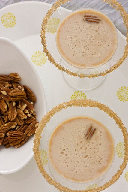 <p></p>
<p><strong>Get the recipe from <a href="http://daydreamerdesserts.com/2011/01/pecan-pie-martini.html/#.VGELavnF_To" target="_blank">Daydreamer Desserts</a>.</strong></p>