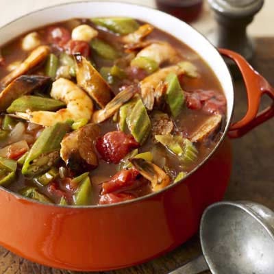 Krewetki i kiełbasa Gumbo <p>This spicy Cajun creation features succulent fresh shrimp, tender Italian sausage, and plenty of veggies, making this one-pot dinner as nutritious as it is delicious.</p><br /> <b>Recipe:</b> <a href="/recipefinder/shrimp-sausage-gumbo-recipes" target="_blank"><b>Shrimp and Sausage Gumbo</b></a>