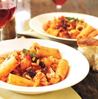 Rigatoni with Cauliflower and Tomato Sauce